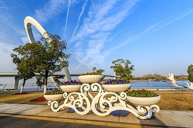 肉鸽战术游戏《攀登战团》19日登陆任天堂Switch